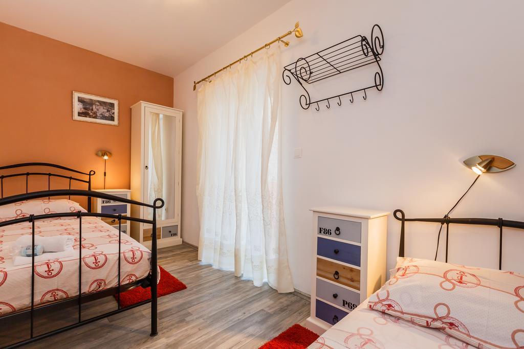 Antonio Apartment *