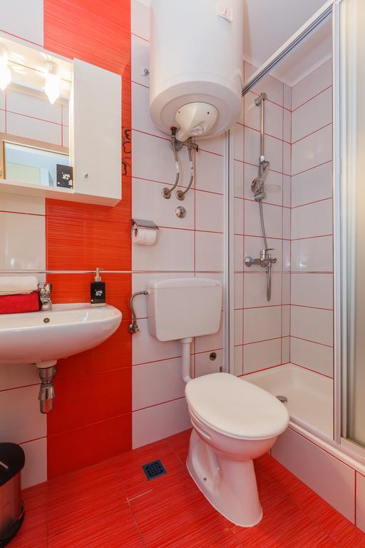Apartment Antonio Makarska