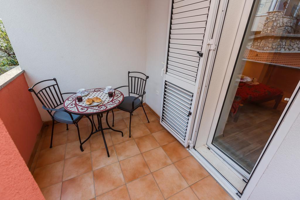 Antonio Apartment *